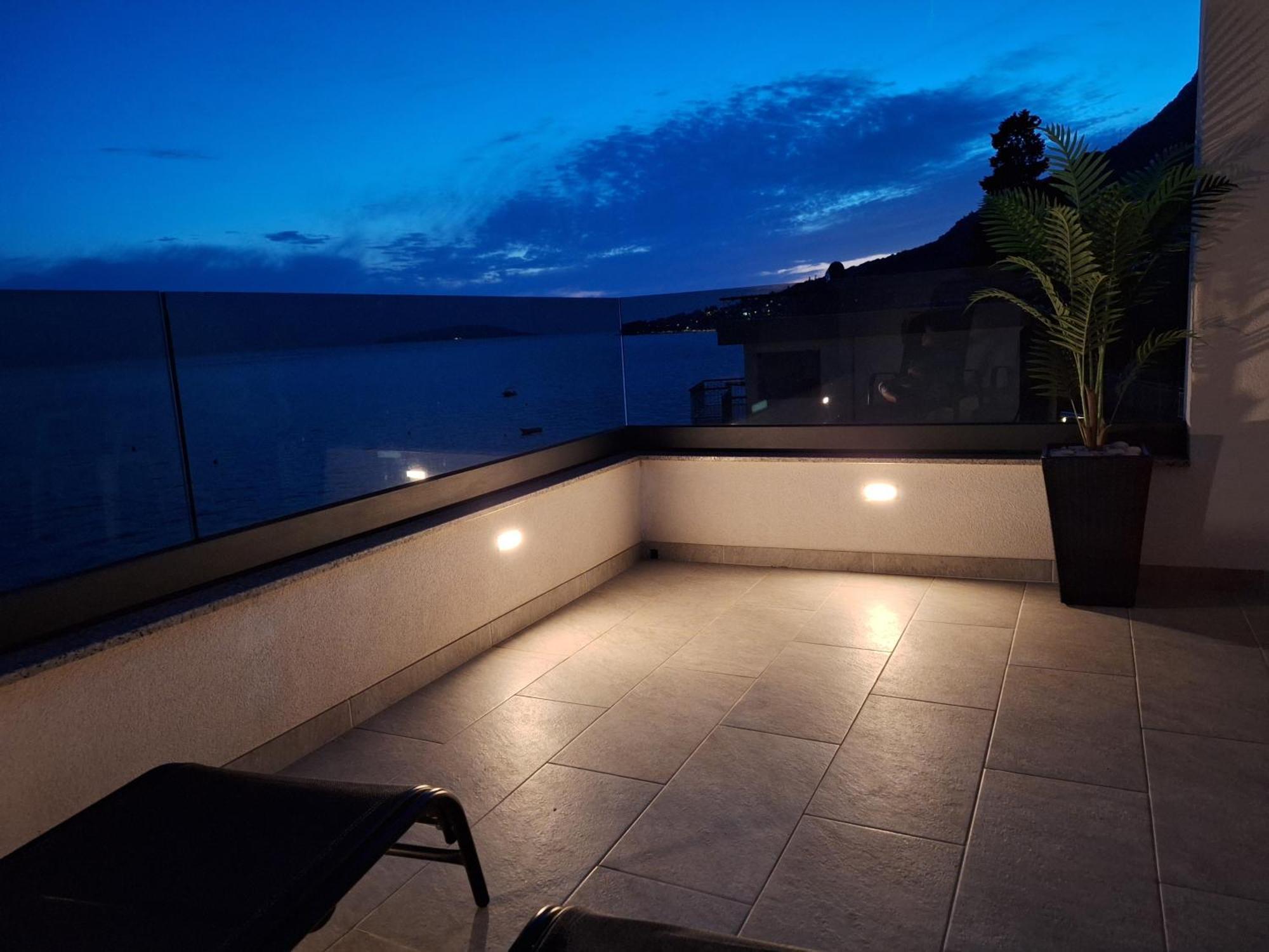Apartments Nina Brist Luaran gambar